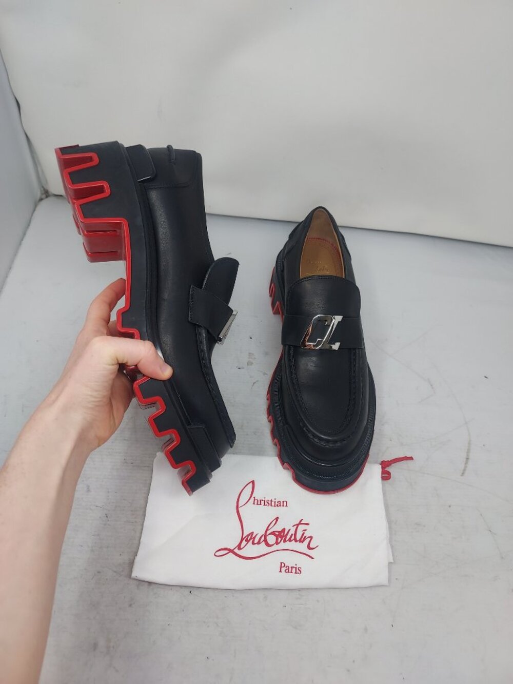 CHRISTIAN LOUBOUTIN MENS Black CL Moc Dune Loafer